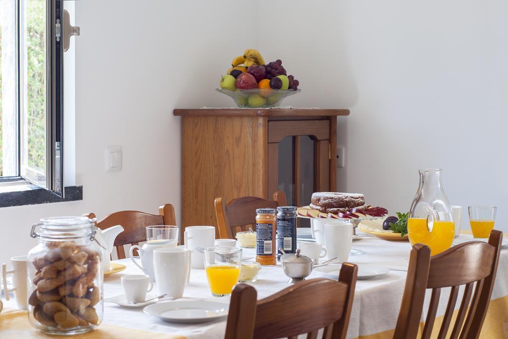 Beachouse - Surf, Bed & Breakfast Ericeira Ngoại thất bức ảnh
