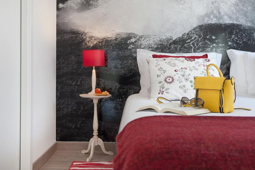 Beachouse - Surf, Bed & Breakfast Ericeira Phòng bức ảnh