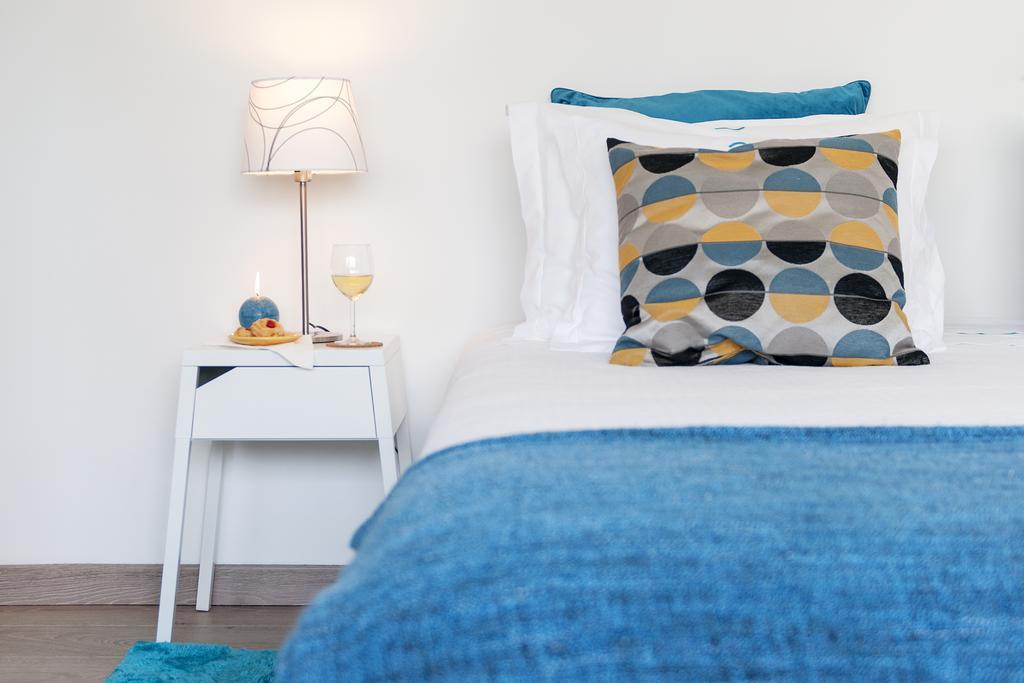 Beachouse - Surf, Bed & Breakfast Ericeira Phòng bức ảnh