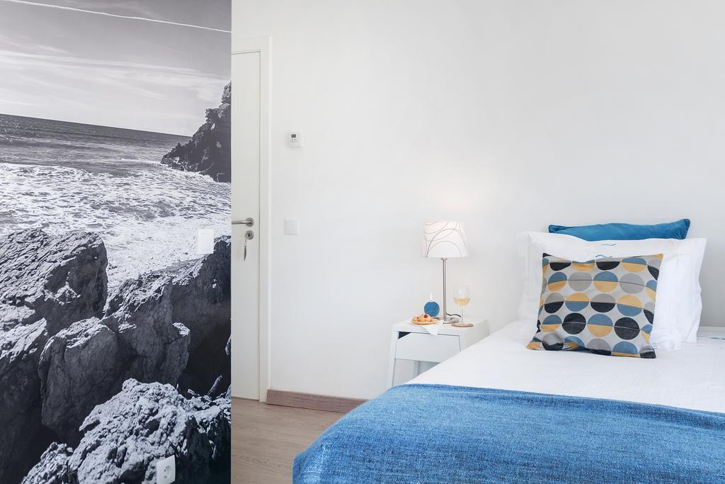 Beachouse - Surf, Bed & Breakfast Ericeira Phòng bức ảnh